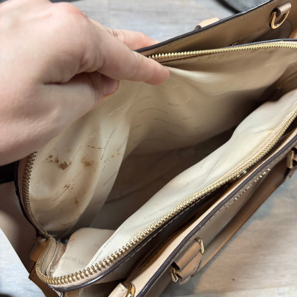 Michael Kors Beige Saffiano Leather Satchel Handbag Gold Hardware Neutral Tote - Picture 8 of 16
